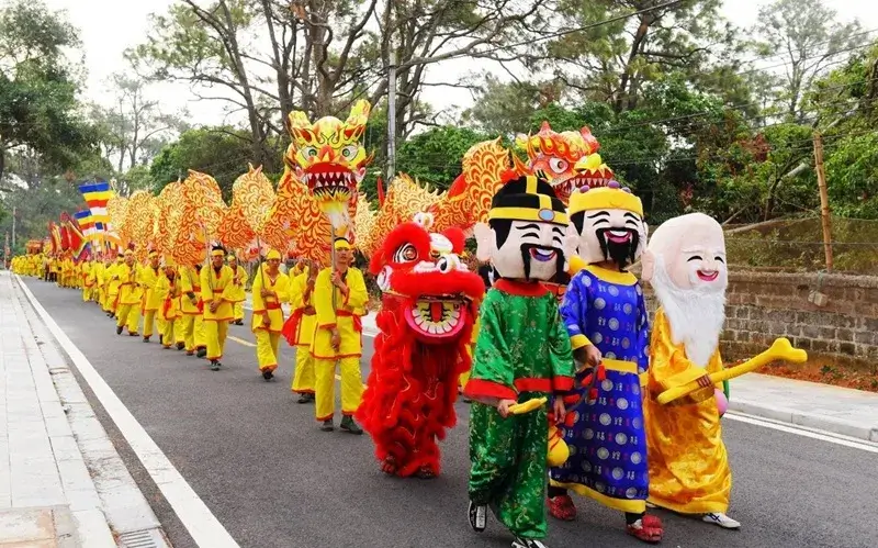 Linh thiêng Lễ cáo yết mở đầu Lễ hội mùa thu Côn Sơn - Kiếp Bạc 2025