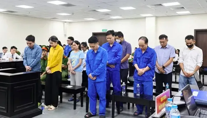 Tuyên án nhóm cầm đầu vụ sản xuất thực phẩm chức năng giả