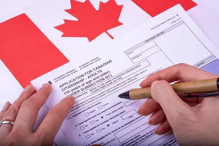 Canada tăng giám sát hoạt động tư vấn nhập cư từ ngày 15/7