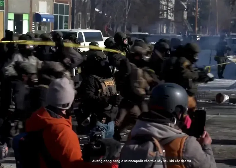 them-vu-cong-dan-minneapolis-bi-luc-luong-lien-bang-ban-chet-3.webp Thêm vụ công dân Minneapolis bị lực lượng liên bang bắn chết