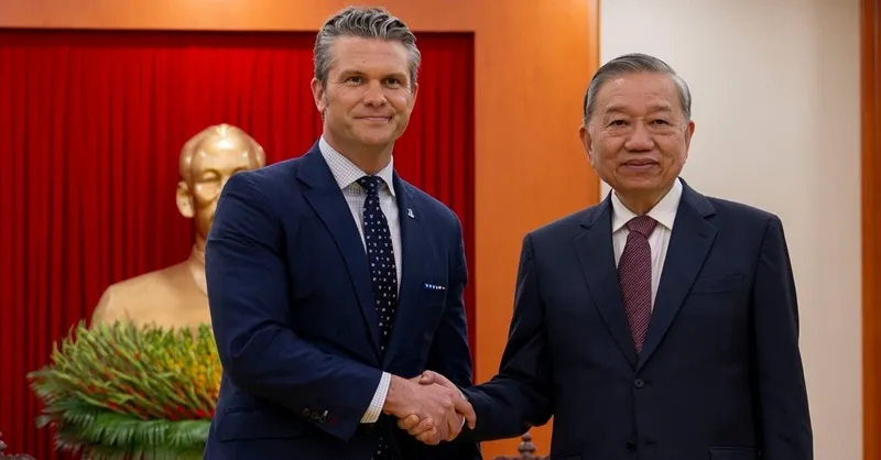 Đại sứ Knapper điểm lại dấu ấn của quan hệ Hoa Kỳ - Việt Nam Đại sứ Knapper điểm lại dấu ấn của quan hệ Hoa Kỳ - Việt Nam