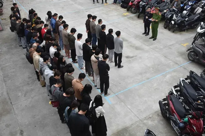 Công an Đà Nẵng triệt phá website cờ bạc, bắt 63 người