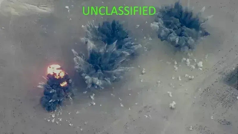 Hoa Kỳ không kích hơn 30 mục tiêu của ISIS ở Syria Hoa Kỳ không kích hơn 30 mục tiêu của ISIS ở Syria